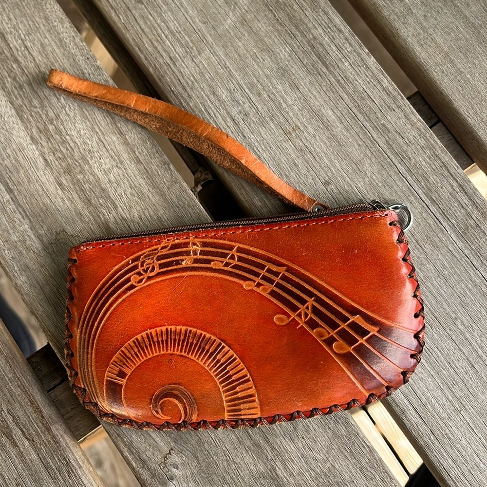 Small leather change purse